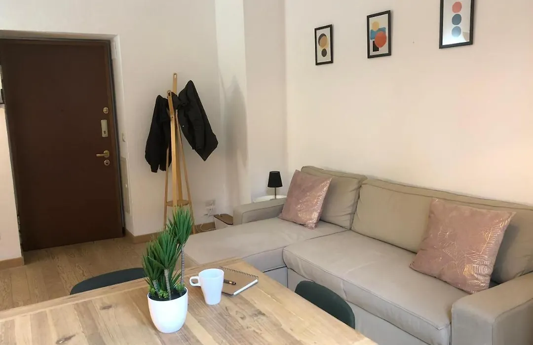 Orti Court Home-1